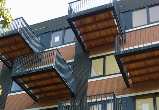 constructiebedrijf de groot project 37 balkons in Hoorn